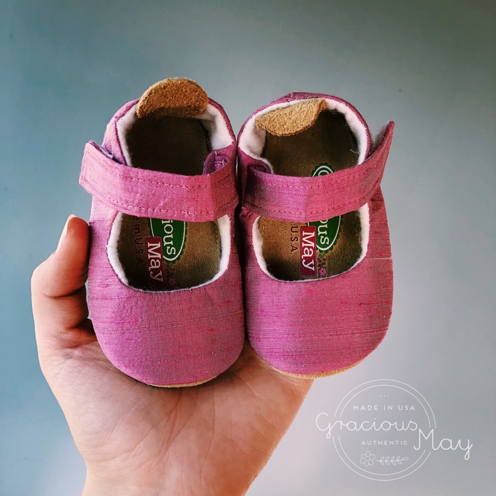 ✨ Pink Silk Baby Dress Shoes Christmas Size 3 4